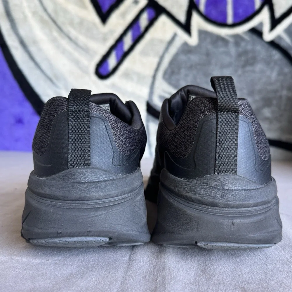 Size 9.5 - Skechers D'LUX WALKER 2.0 Men's Black Extra Wide Memory Foam Sneakers